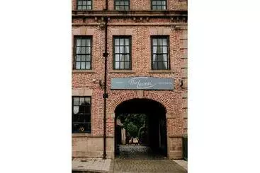 Hotel OYO The Leven