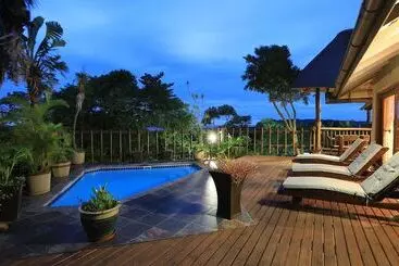 Majatalo Ndiza Lodge And Cabanas