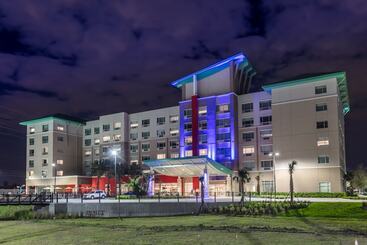 Hotel Holiday Inn Express & Suites   Orlando At Seaworld, An Ihg