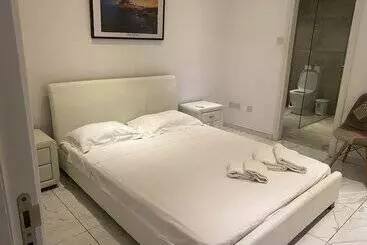 Nissi 49 Apartments
