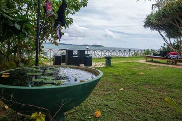 Pension (Hôtel basse catégorie) Dinsara Pearl Villa