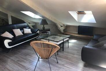 مبيت وإفطار Ecuries De Saint Maurice Maison D Hôtes De Gondou