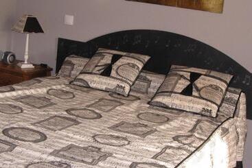 ベッドアンドブレックファースト L Echo Et L Abbaye