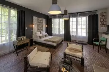 Bed and Breakfast La Parenthese Du Rond Royal
