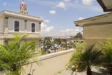 فندق Bamboo Aeropuerto