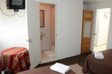 Отель Jose Luis Hostal Boutique