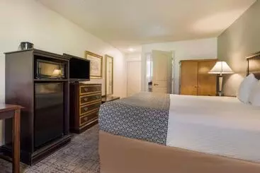 Surestay Hotel By Best Western Thomson