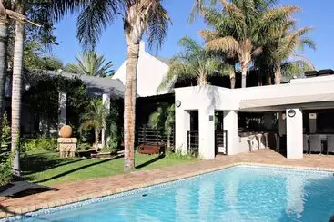 Hotel Browns Manor