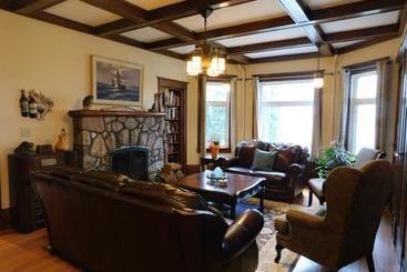 Hotel Coach House At Jordan Station