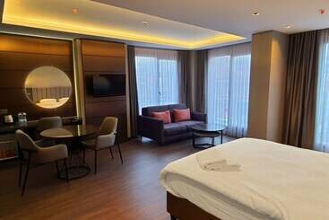 Kızılkaya Business Otel