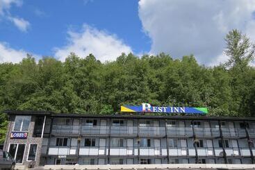 호텔 Rest Inn