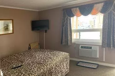 Lucien Motel