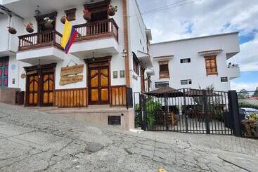 Hotel Balcones Del Ayer