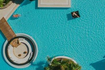 酒店 Stella Island Luxury Resort & Spa