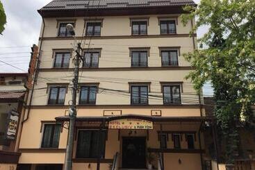 בית מלון כפרי Exclusiv