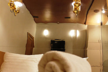 ホテル Travelto Nevskiy 98