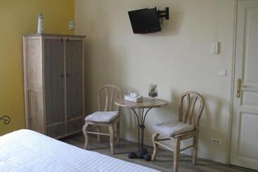 Hotelli La Fiancee Du Pirate