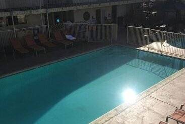 酒店 Sandpiper Springs Spa & Retreat