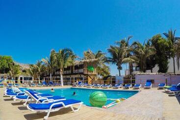 Hostel Wild Rover Beach Mancora
