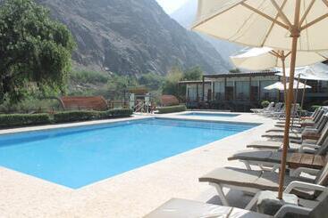 El Molino Hotel Y Restaurant