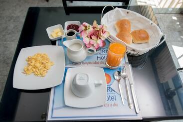 בית מלון כפרי Sol De Piura