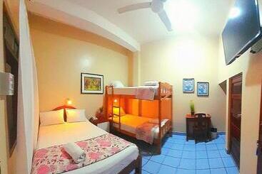 酒店 Virrey Pucallpa Eirl