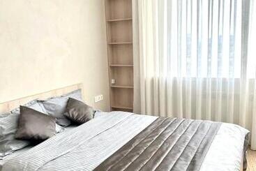 هتل آپارتمان апарт отель напротив ботанического сада