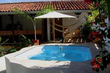 ホテル Casa Belle Epoque