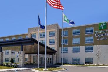 호텔 Holiday Inn Express & Suites   Brighton South   Us 23, An Ihg