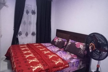 Sun City Hotel & Suites