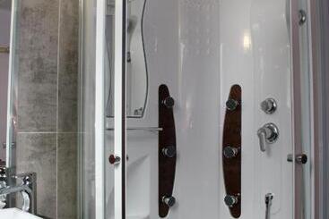 تختخواب و صبحانه Breizh A Gevret