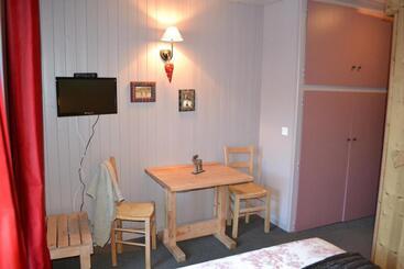 Hotel Hôtel Et Appart'hôtel Restaurant L'adray