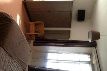 Hotel Hôtel Restaurant Les Oliviers