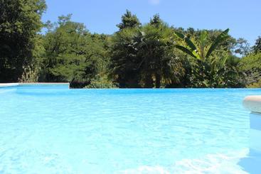 ベッドアンドブレックファースト Chambre D'hôtes Au Sargaillon