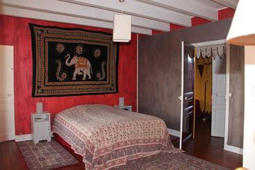 Nocleg ze śniadaniem Chambres D'hôtes Manoir Du Buquet