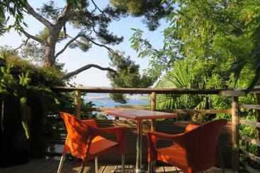 Bed and Breakfast Home6