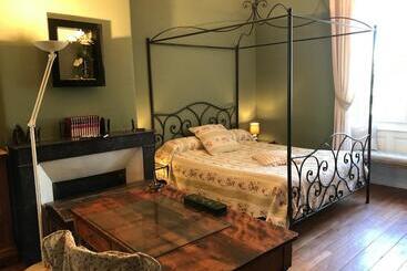 ベッドアンドブレックファースト Le Clos De La Muse