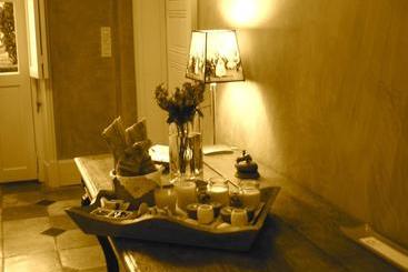 Turistlägenheter Maison Ailleurs