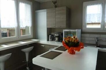 Bed and Breakfast Roissy Chambres