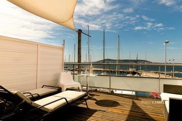 فندق A La Voile Blanche