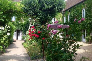 Bed and Breakfast Chambres D'hôtes La Villa Aliénor