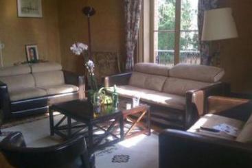 ベッドアンドブレックファースト Château Des Bouffards