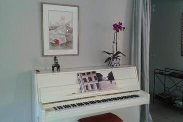 צימר La Lilas Des Fargues Maison D'hôtes