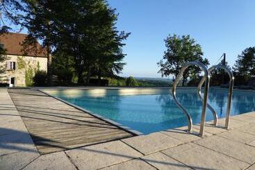 Otel & Restaurant Le Meysset