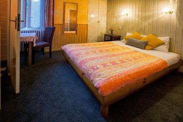 Hotel Hôtel Restaurant La Petite Auberge