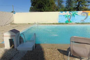 ホテル Le Relais De La Rn7