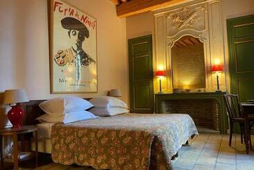 Hotell Les Templiers