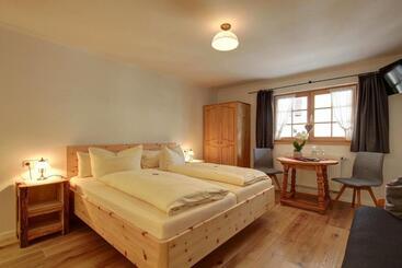 Cămin Zum Kirchenbauer