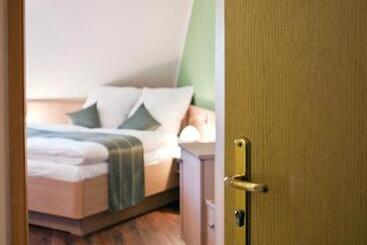 هتل Kathmeyers Landhaus Godewind