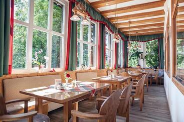 هتل Pension Und Gaststätte Naturbaude Eschenhof